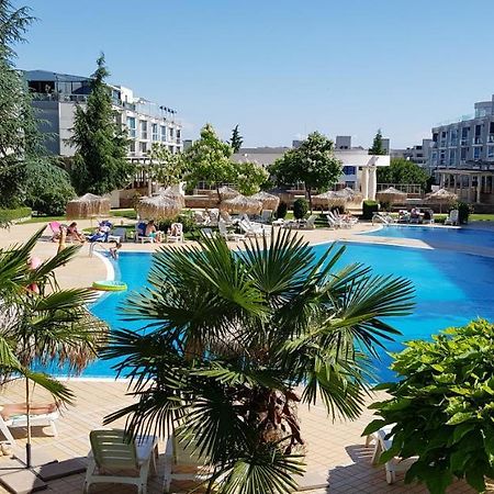 Apartment With Green Terrace Бургас Экстерьер фото