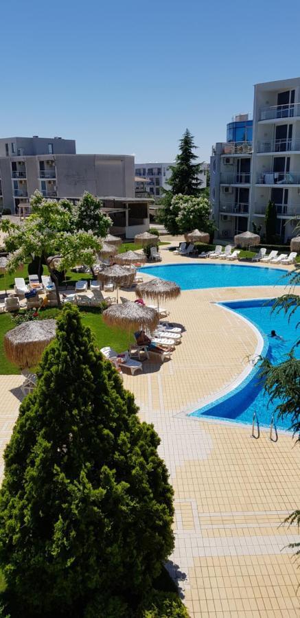 Apartment With Green Terrace Бургас Экстерьер фото