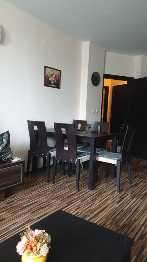 Apartment With Green Terrace Бургас Экстерьер фото